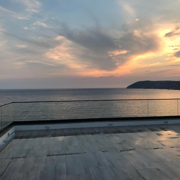 Guesthouse Montex - Superior Dvokrevetna Soba sa Bračnim Krevetom ili Zasebnim Krevetima, i Pogledom na More - 14