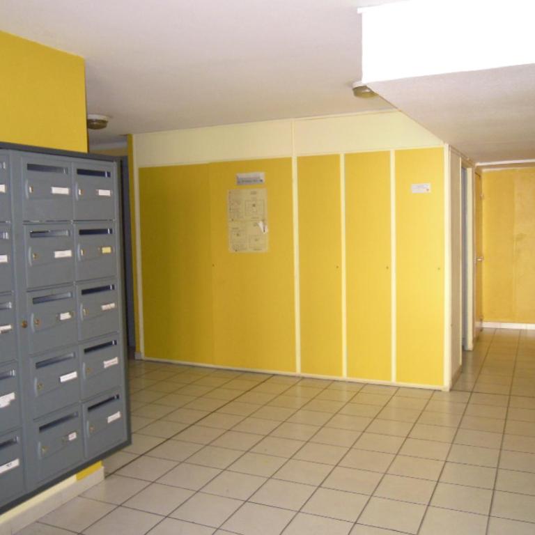 Nîmes studio parking Dhuoda - Studio Apartment - 20