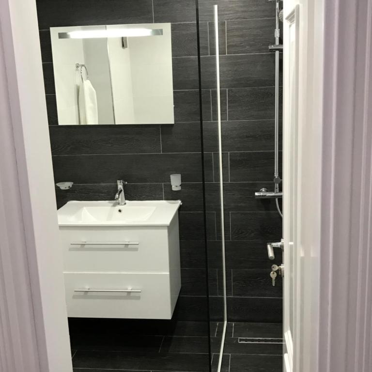 Guesthouse Montex - Superior Dvokrevetna Soba sa Bračnim Krevetom ili Zasebnim Krevetima, i Pogledom na More - 18