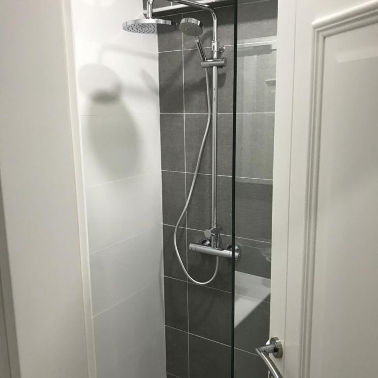 Guesthouse Montex - Studio s King-sajz Krevetom i Sofom na Izvlačenje - 13