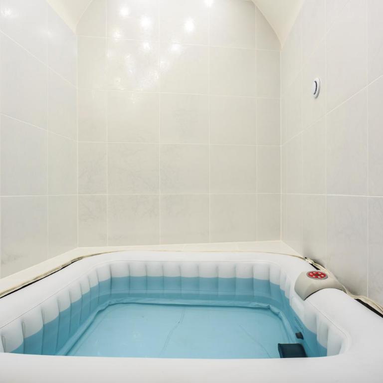 Louvre Luxury Apartment & SPA - Superior Four-Bedroom Apartment with Sauna - 43