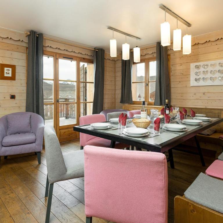 Madame Vacances Les Chalets de l'Altiport - Chalet 5 Chambres (10 Adultes) - 1