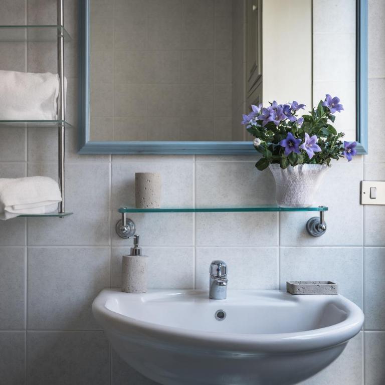 Suite della villa - Suite with Hot Tub - 17