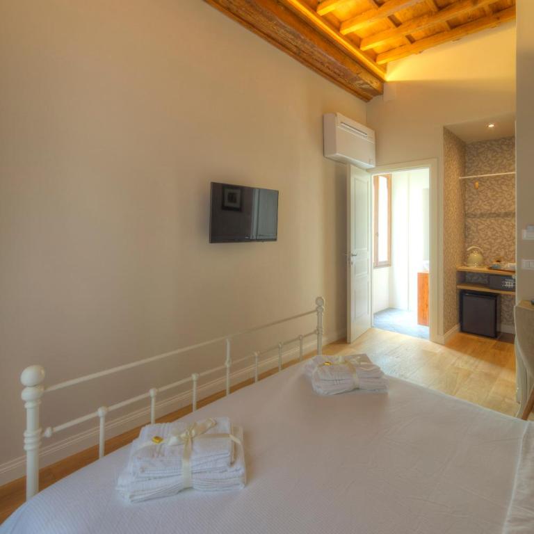 Assaporarte - Standard Double Room - 11