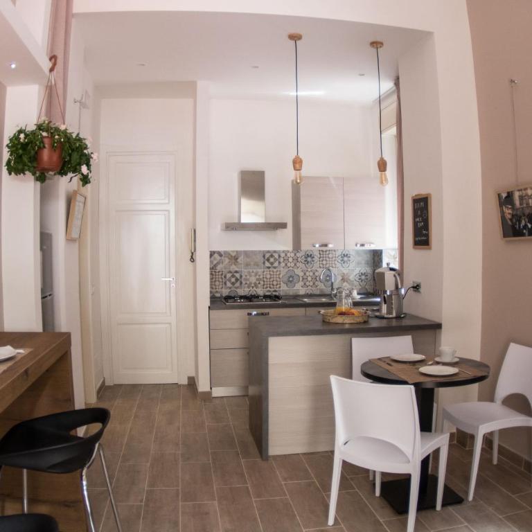 Bagnasco 18 suite&terrace - Double Room with Private Bathroom - 20