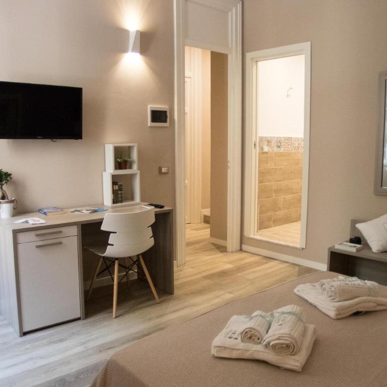Bagnasco 18 suite&terrace - Double or Twin Room with Private Bathroom - 18