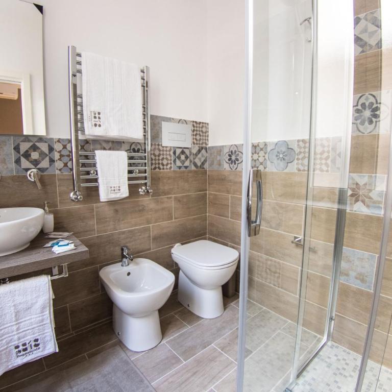 Bagnasco 18 suite&terrace - Double Room with Private Bathroom - 33