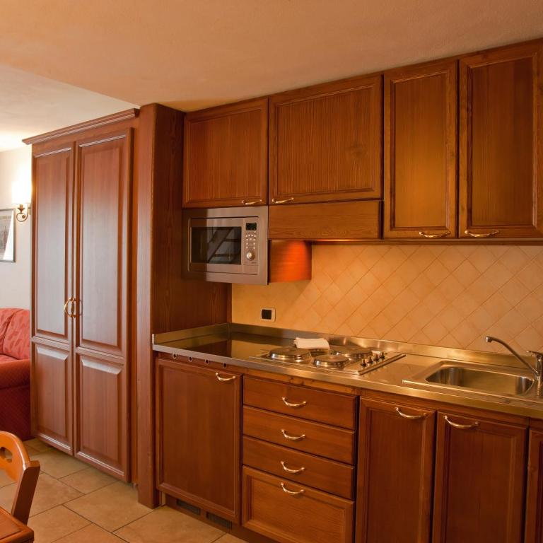 Residence Le Grand Chalet - Suite con 1 Camera da Letto e Balcone - 5