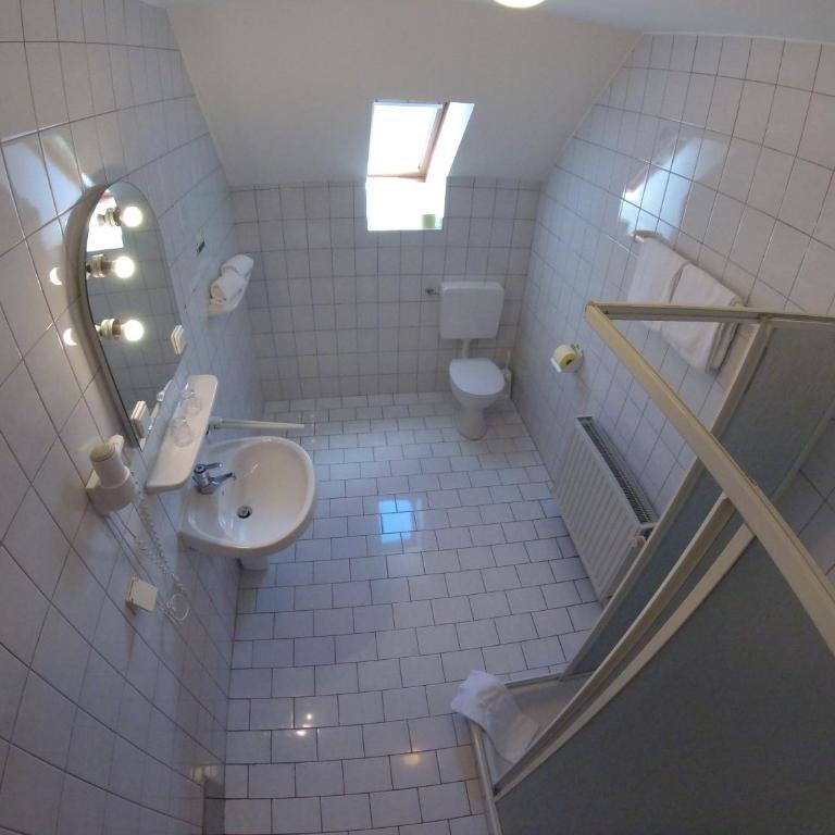 Gasthof Zum Lindenhof - Standard Doppelzimmer - 3
