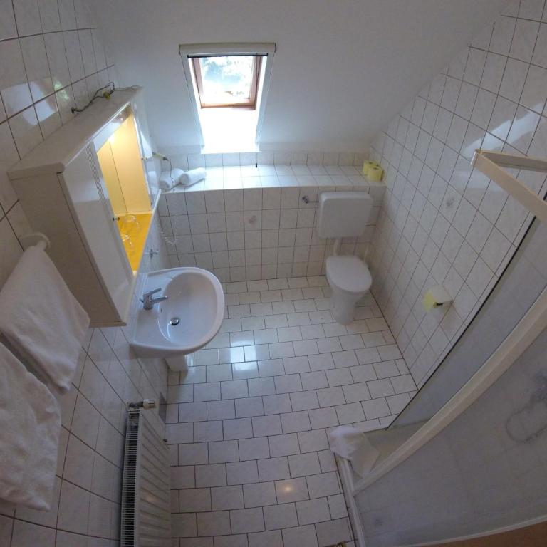 Gasthof Zum Lindenhof - Standard Doppelzimmer - 6