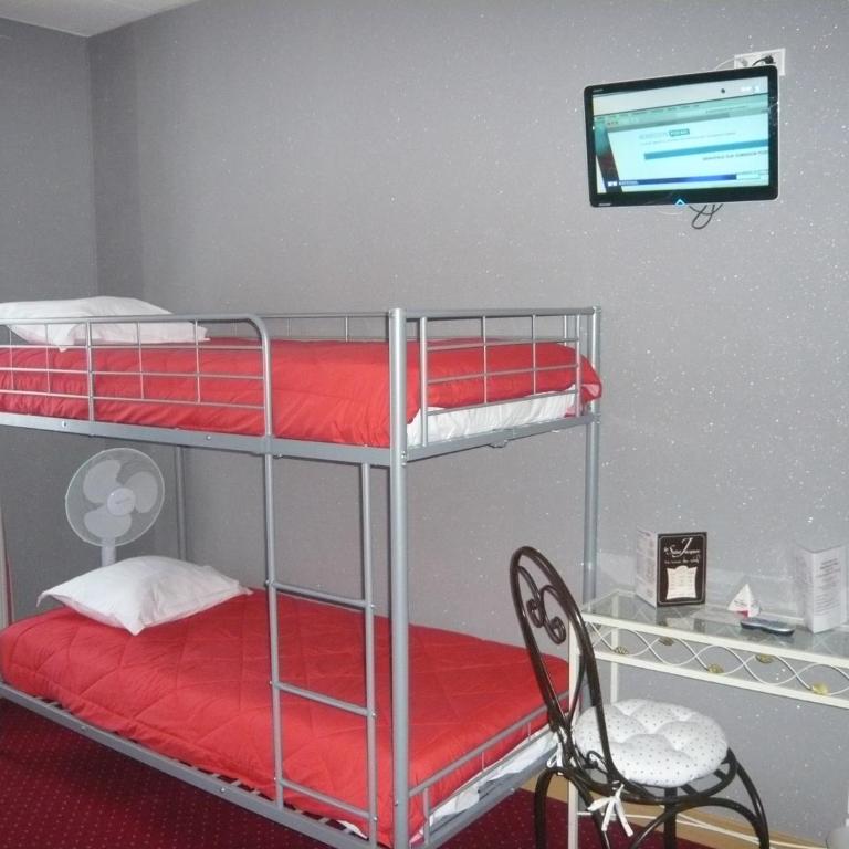 Cit'Hôtel - Restaurant Saint Jacques - Chambre Quadruple - 11