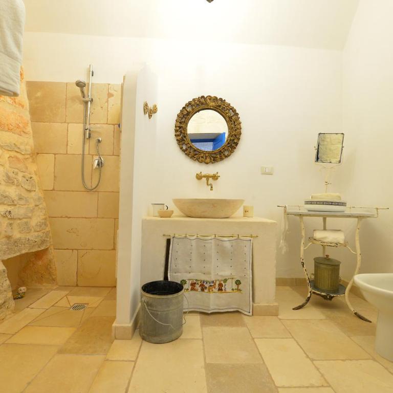 Masseria Oreglia - Camera Matrimoniale con Vista Parco - 5