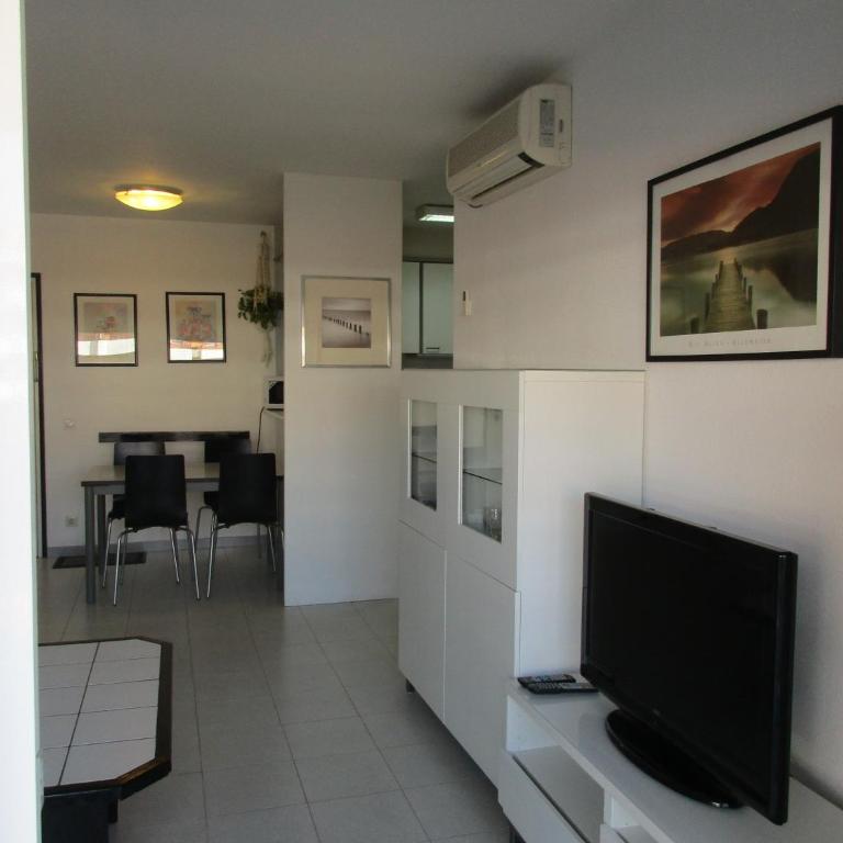 Blaumar B-18 Inmoestarit - Two-Bedroom Apartment - 12