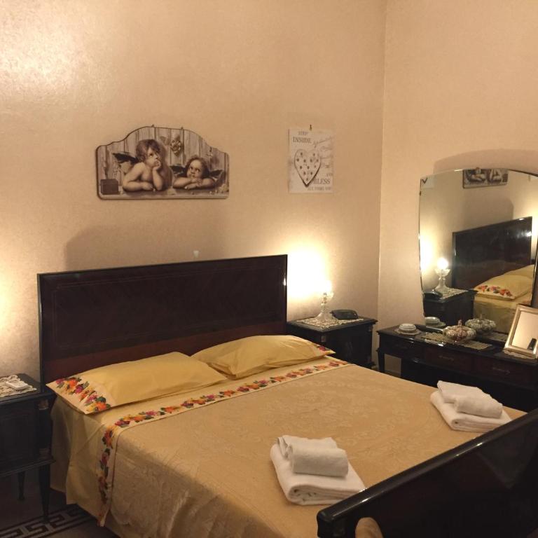 Al.Fa - Three-Bedroom House - 1