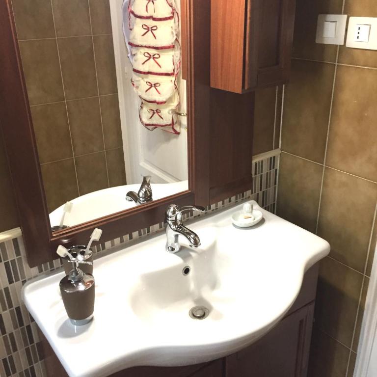 Al.Fa - Three-Bedroom House - 25