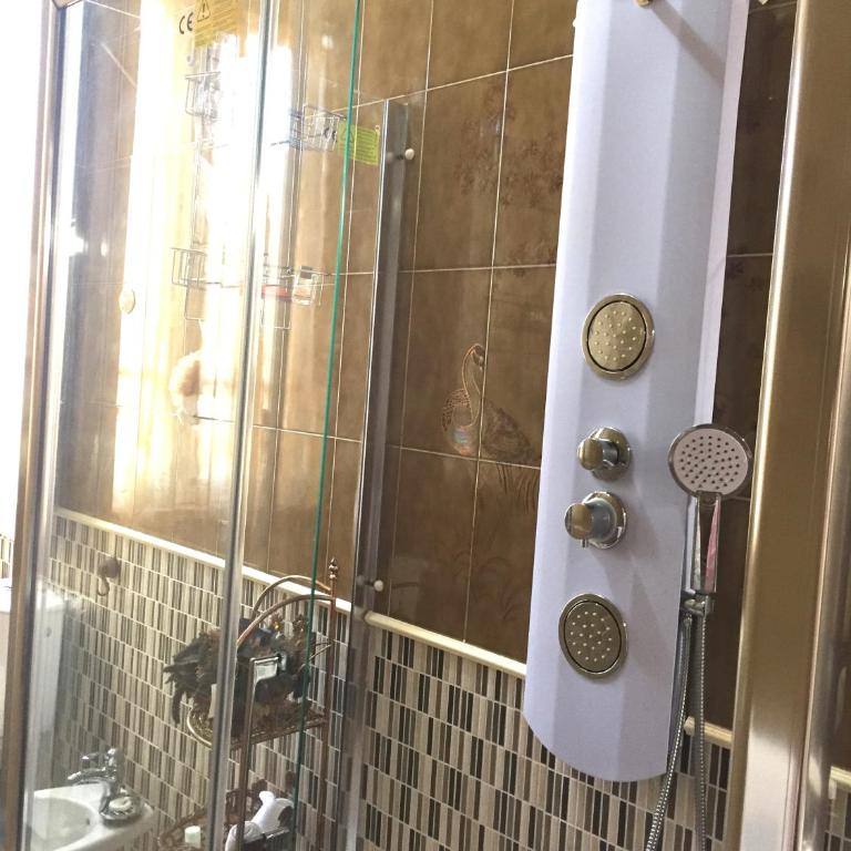 Al.Fa - Three-Bedroom House - 37