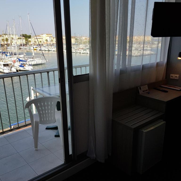 Hôtel Port Beach - Chambre Lits Jumeaux Panorama avec Balcon - 2