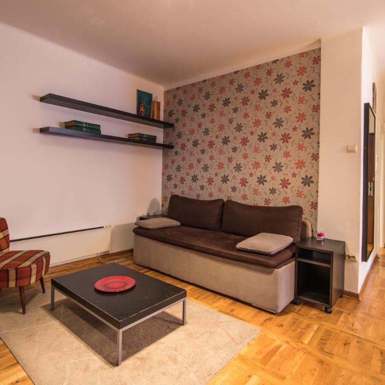 D-Home Apartment - Apartman sa Balkonom - 3