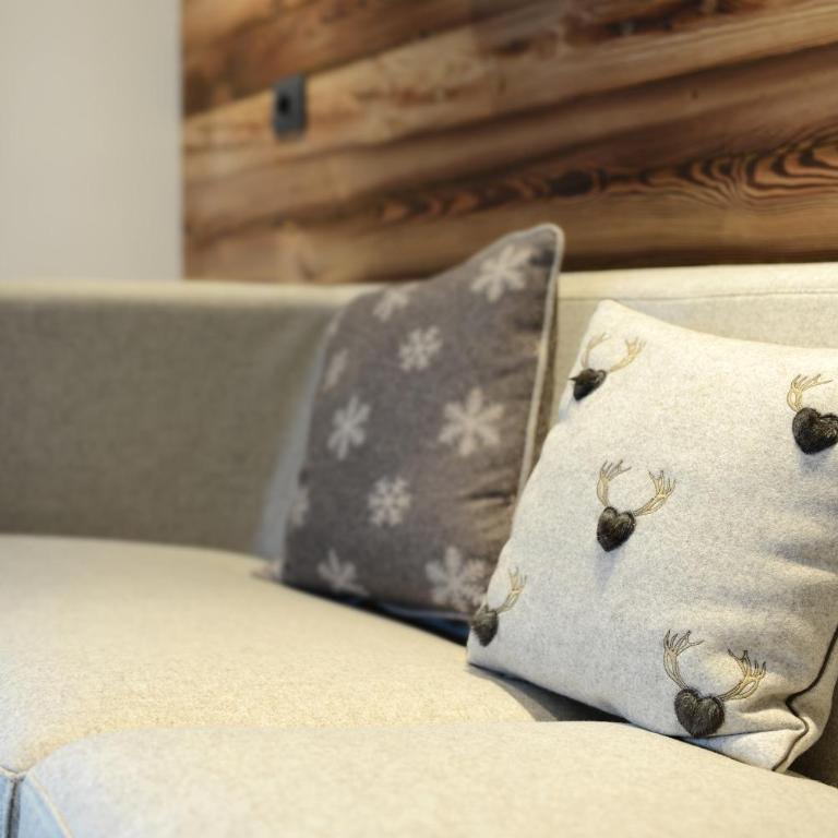 Dolomeet Boutique Hotel - Suite with Balcony - 10