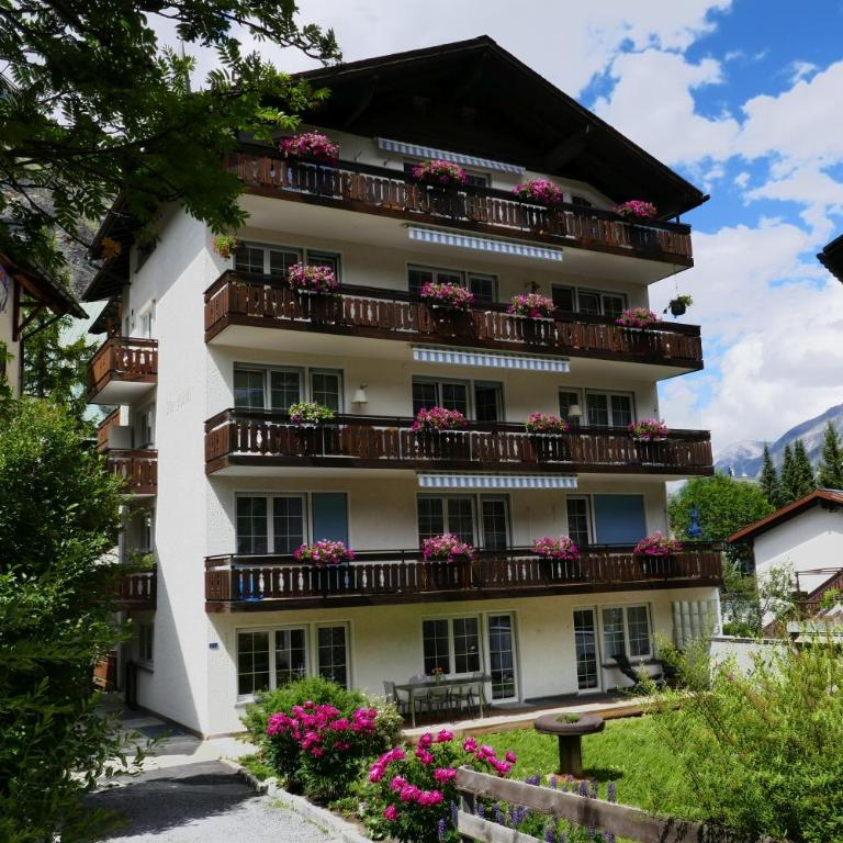 Luxury Chalets & Apartments by MX Zermatt - Appartement Vieux Moulin avec Jardin - 4