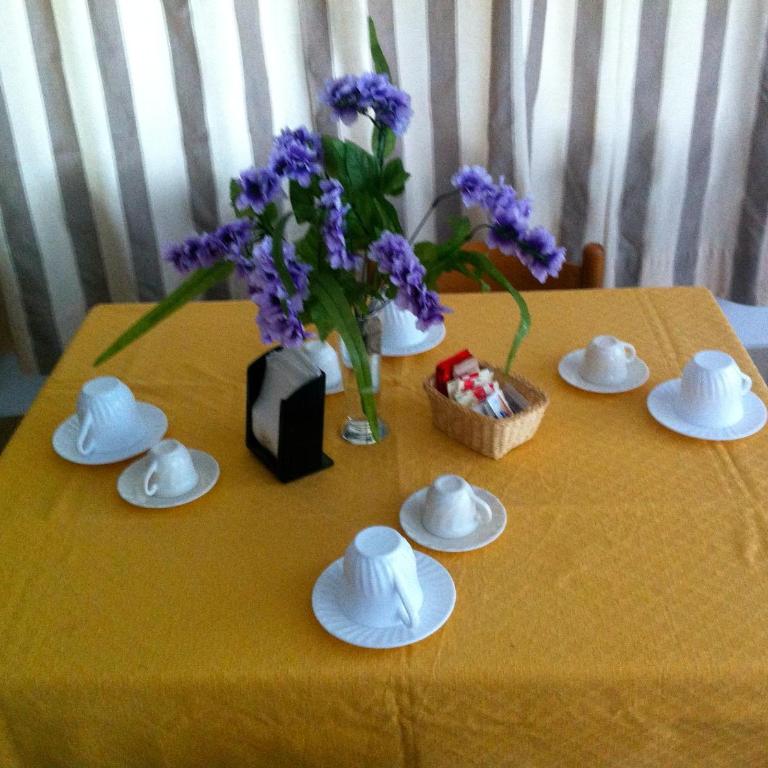 B&b Sa Domo - Camera Matrimoniale/Doppia con Letti Singoli con Bagno Privato - 5