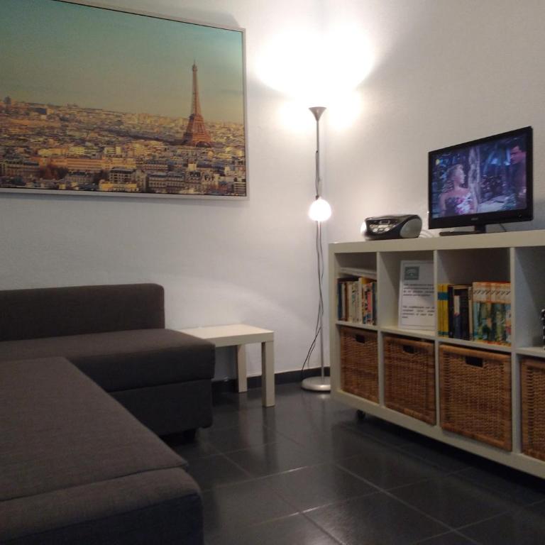 Apartamento Cantabrico junto a la playa y al Hospital Puerta del Mar - Apartamento de 1 dormitorio - 7