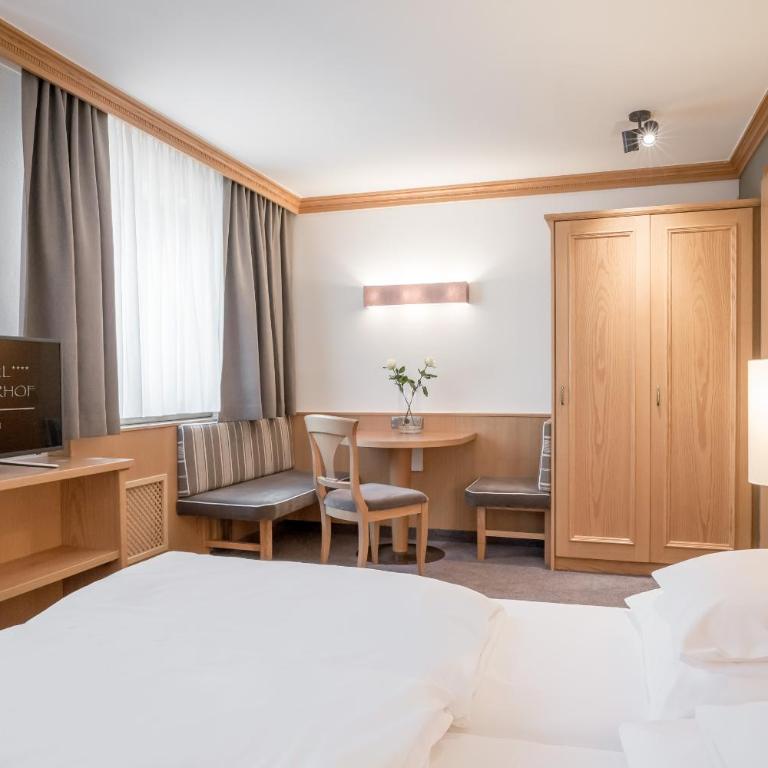 Hotel Tyrolerhof - Familienzimmer (2 Erwachsene + 2 Kinder) - 6