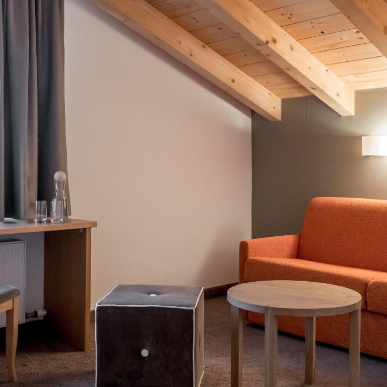 Hotel Tyrolerhof - Familienzimmer (2 Erwachsene + 2 Kinder) - 5