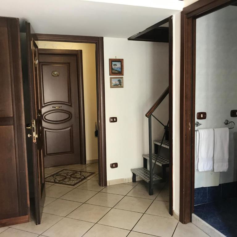 B&B Art Suite Principe Umberto - Camera Matrimoniale - 9