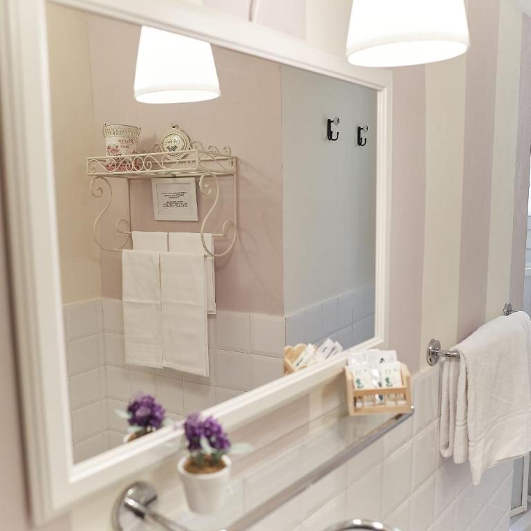 B&B Di Piazza Del Duomo - Camera Matrimoniale con Bagno Privato Esterno - 6