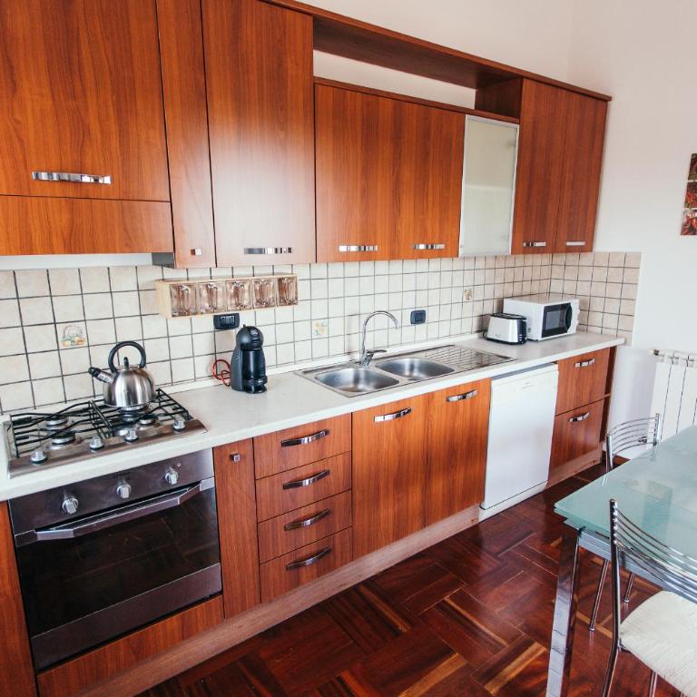Domus Leonardo-Private Free Parking - Appartamento con Vista Giardino - 18