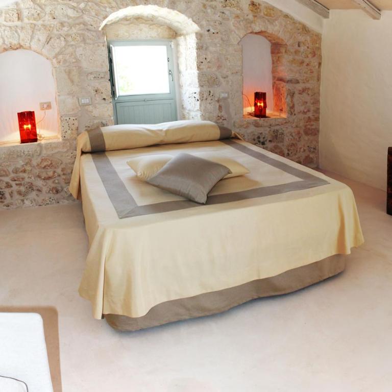 Palazzo Camarda B&B - Camera Matrimoniale Deluxe con Vista Castello - 1