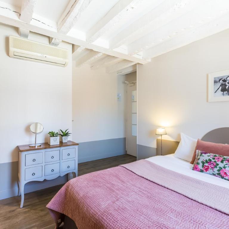 Hôtel L'Adresse - Chambre Double Deluxe avec Baignoire - 2