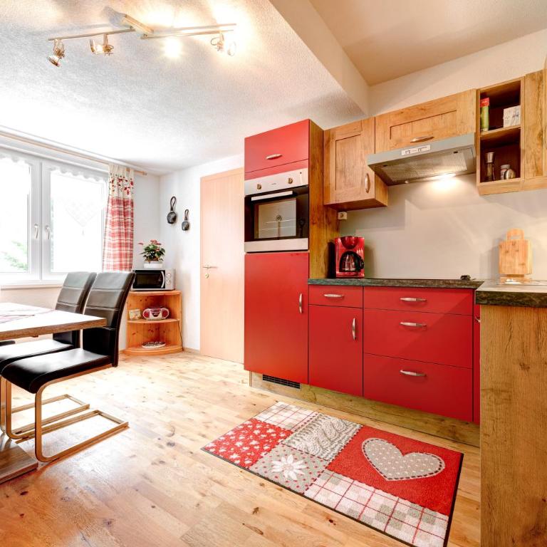 Haus Edelweiss - Apartamento con vistas a las montañas - 1