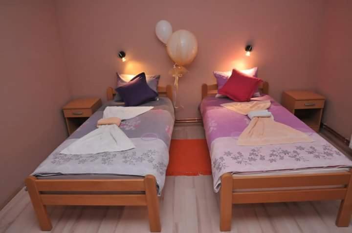 Apartmani "ROSHU" - Dupleks Apartman - 45