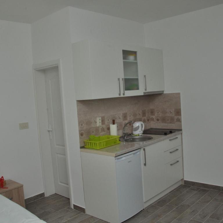 Apartments La Dolce Vita - Apartment with Balcony - 42