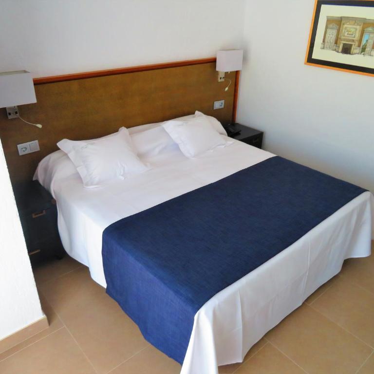 HOTEL MAÑET - Double Room - 9