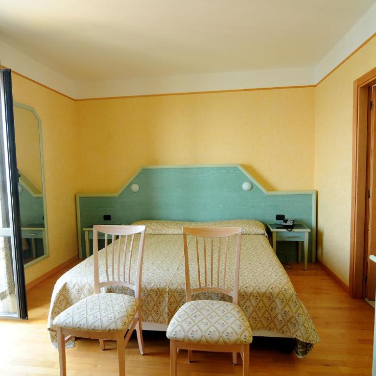 Hotel Residence Mondial - Camera Matrimoniale - 4