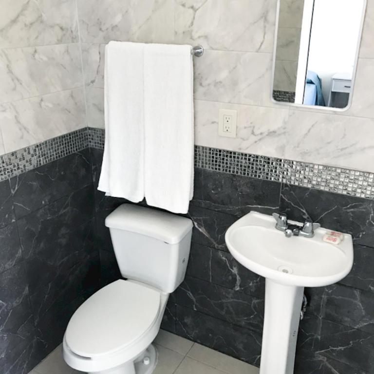 Mona Inn - Double Room - 4