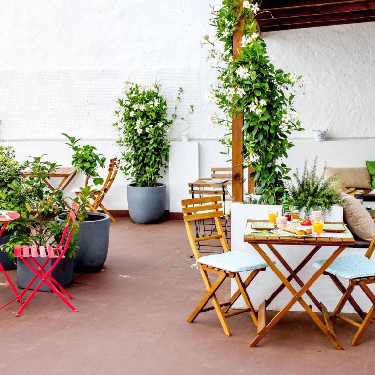 City Garden Bed and Breakfast - Quadruple Room with Private Bathroom - 1