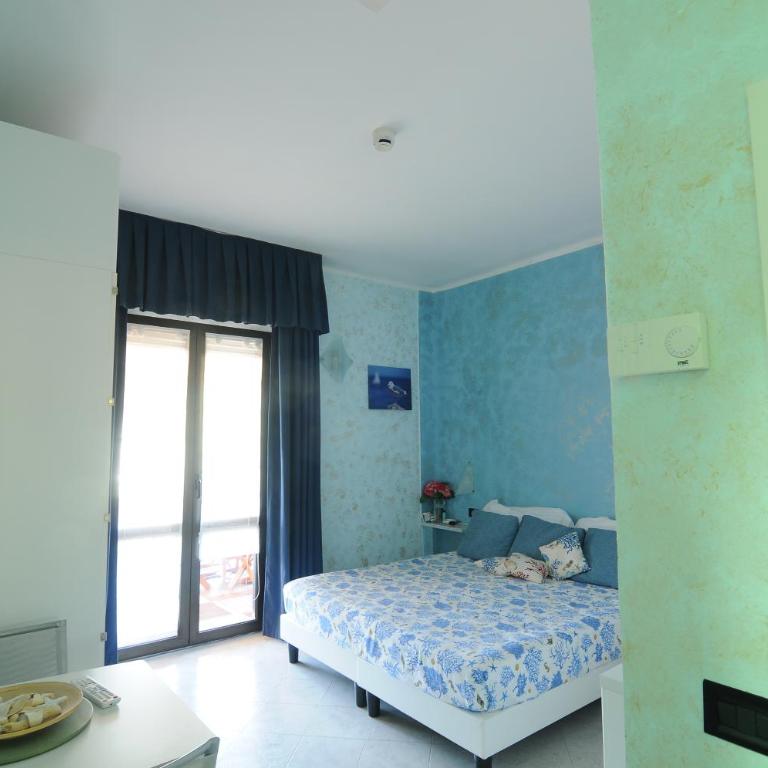 Hotel Residence Mondial - Camera Matrimoniale - 1