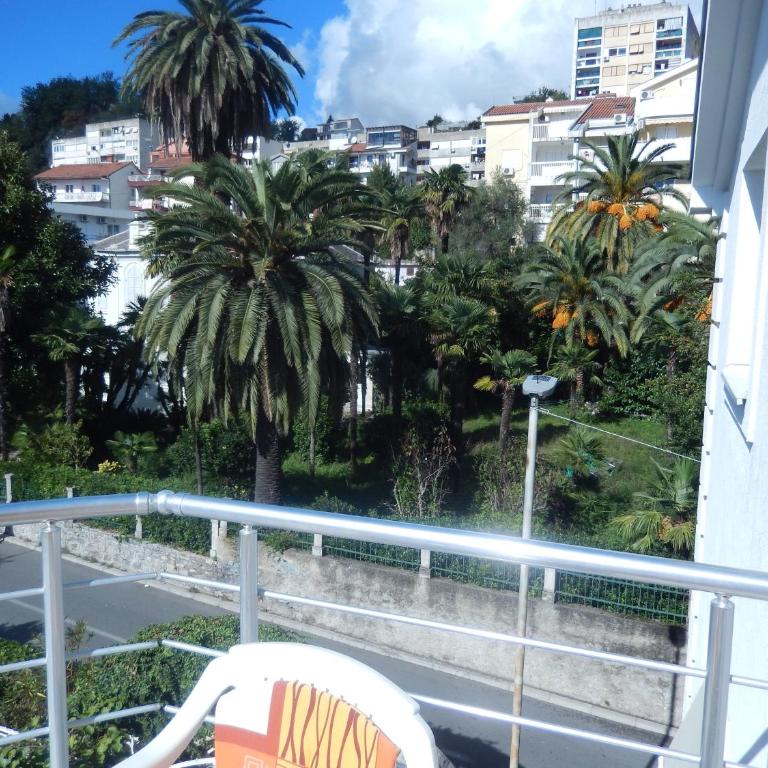 Apartment Brace Grakalica 20b - Apartment with Garden View - 13