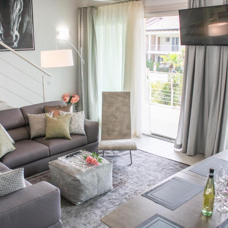 Sky Fort Garda View - Appartamento su 2 Livelli con Terrazza - 13