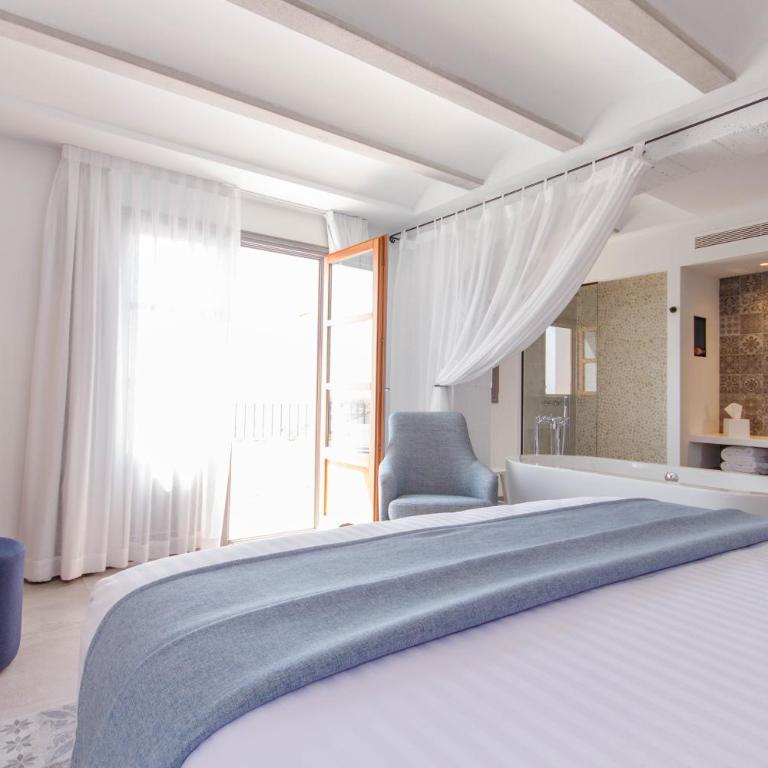 La Serena Boutique Hotel & Wellness - Altea - Suite Superior con bañera y terraza - 3