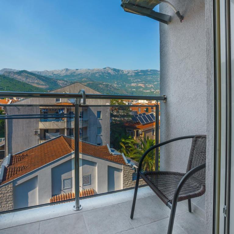 Apartments LORA Bokeljske brigade - Apartman sa Pogledom na Planinu - 15