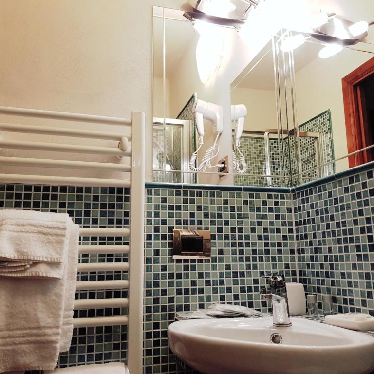 Lady Luna B&B - Camera Matrimoniale Standard - 9