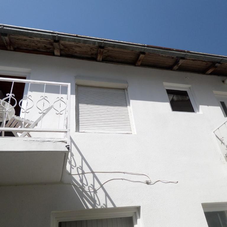Apartment Mejdan - Apartment with Balcony - 12