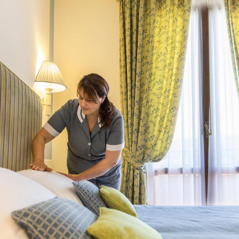 Relais Santa Chiara Hotel by Double Hospitality - Camera Standard Matrimoniale/Doppia con Letti Singoli - 4