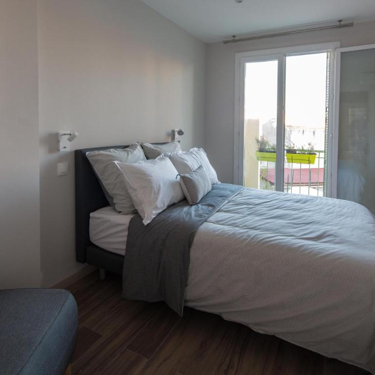 Yvisa - Apartamento con balcón - 10