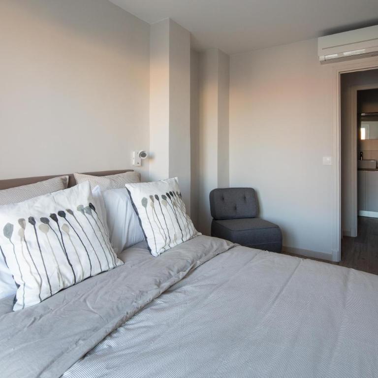 Yvisa - Apartamento con balcón - 14